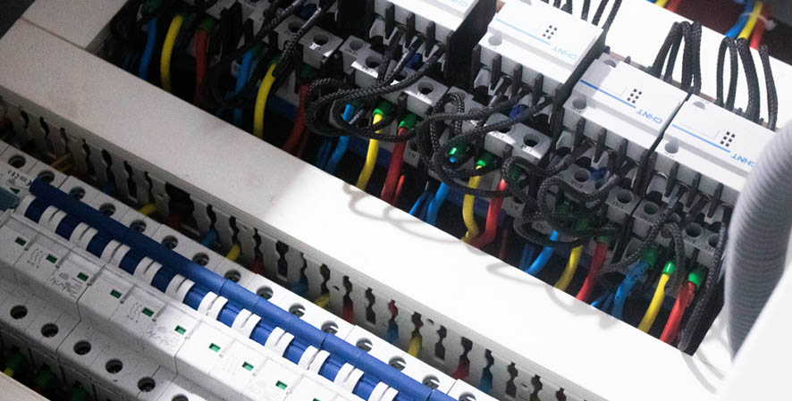 Nuevo observatorio OREVE para la actualización eléctrica de viviendas